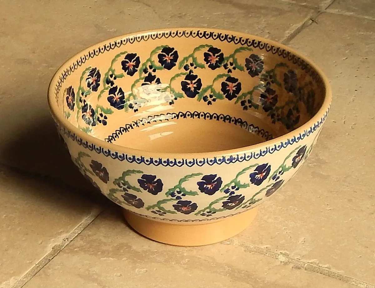Nicholas Mosse Pansy Pattern Footed Pottery Bowl - Image 2