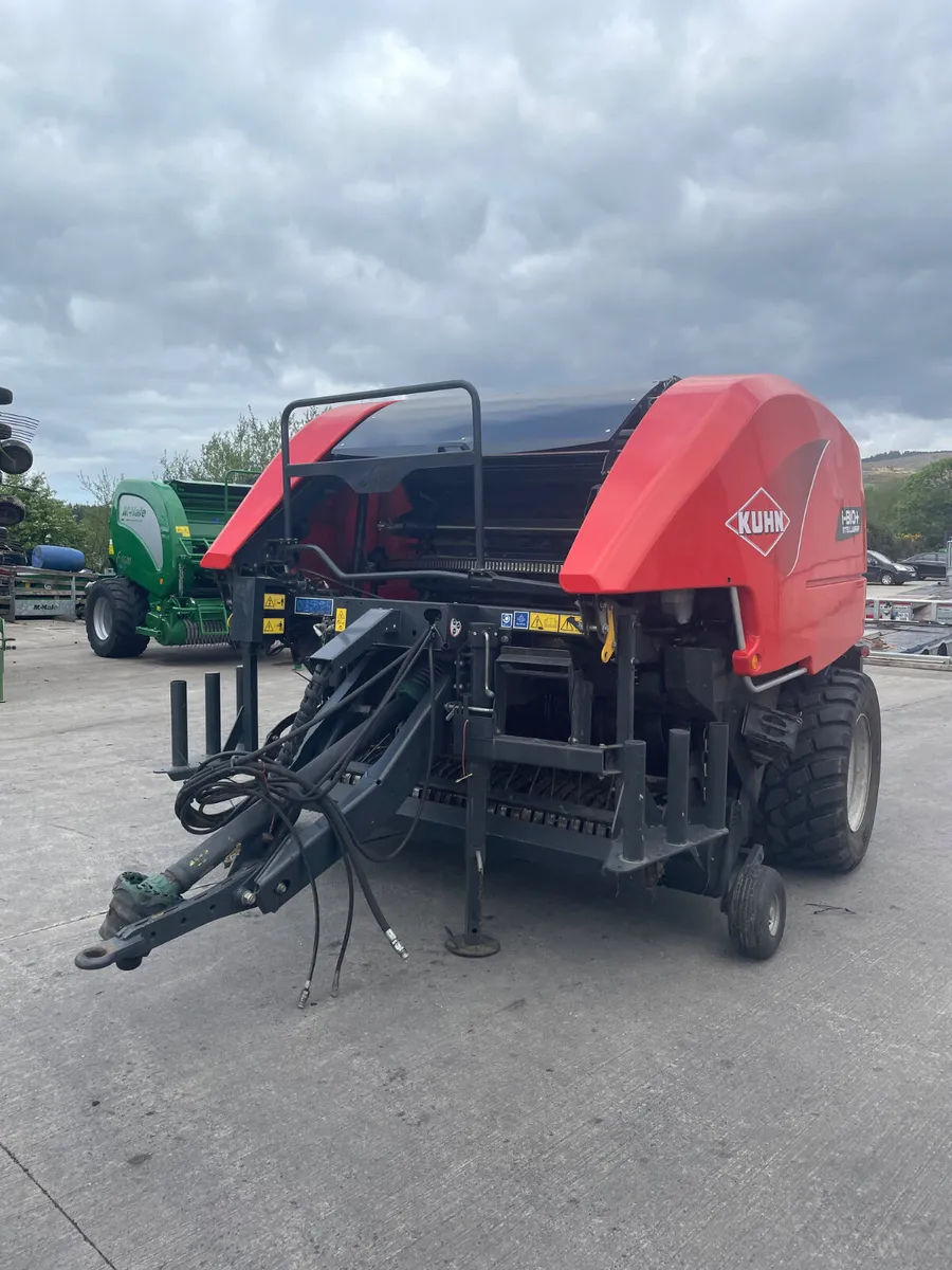 Kuhn Bio Baler - Image 1