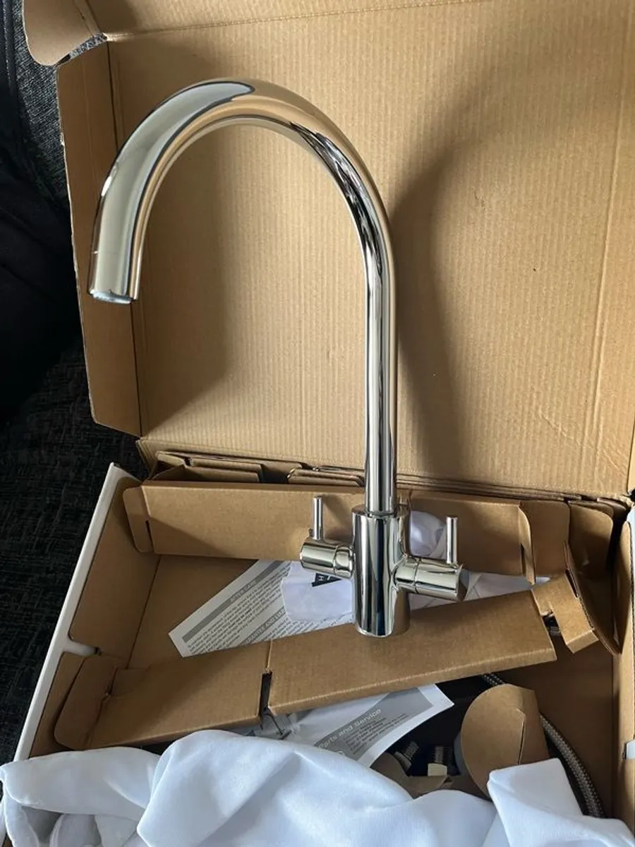 kitchen tap - Image 1