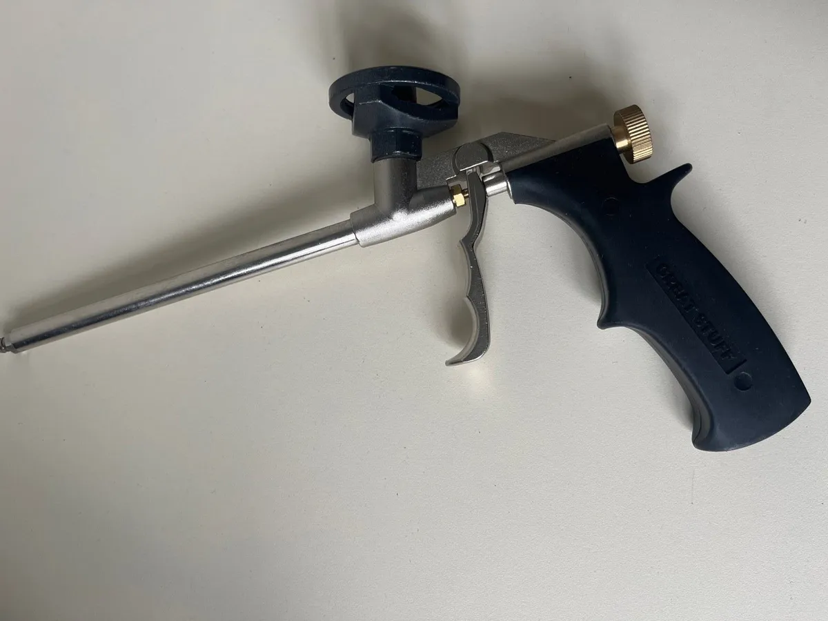 A new polyurethane (PU) foam applicator - Image 1