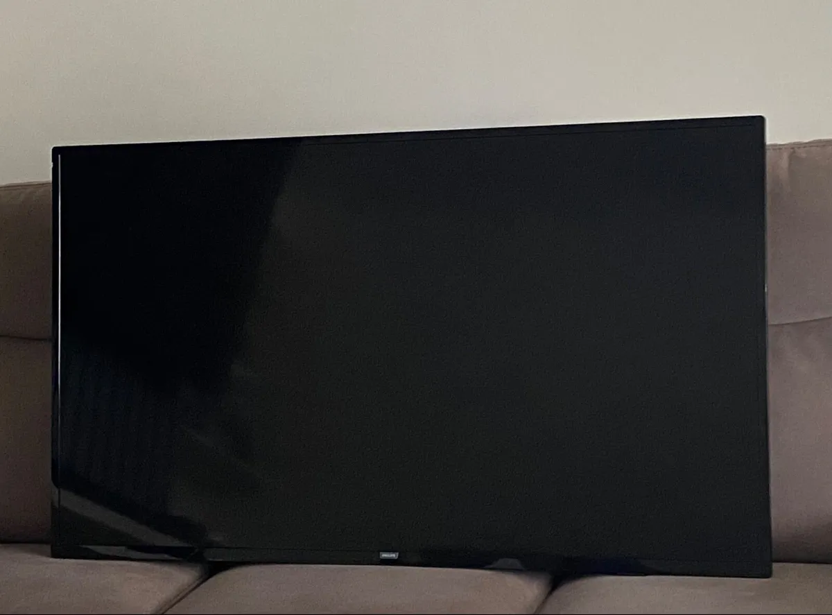 Philips Smart TV - Image 1
