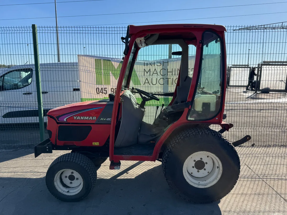 UNRESERVED YANMAR KE-200 COMPACT TRACTOR FOR AUCT - Image 2