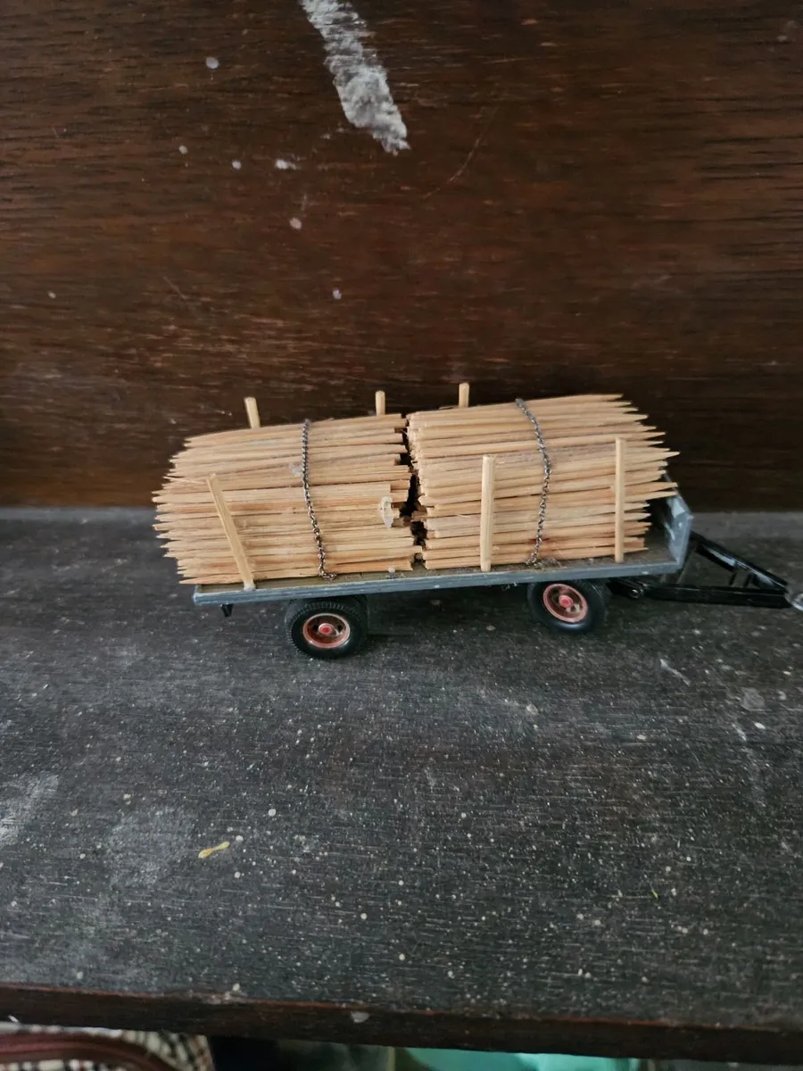 Corgi Code3 Wood Trailer - Image 3