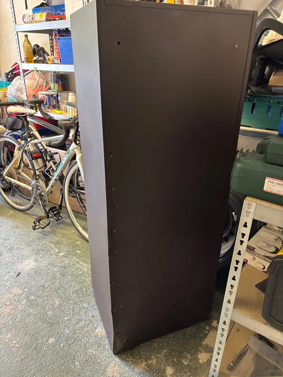 Homak Large Gun Safe - Used - Image 3