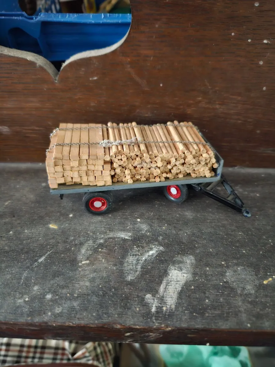 Corgi Code3 Wood Trailer - Image 2
