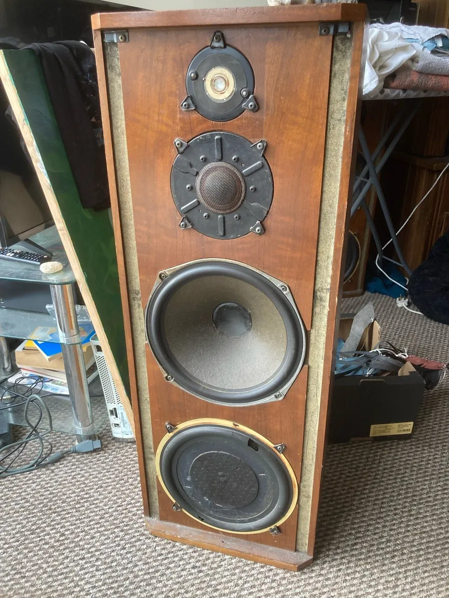 Pair Celestion 66 studio monitor speakers - Image 1