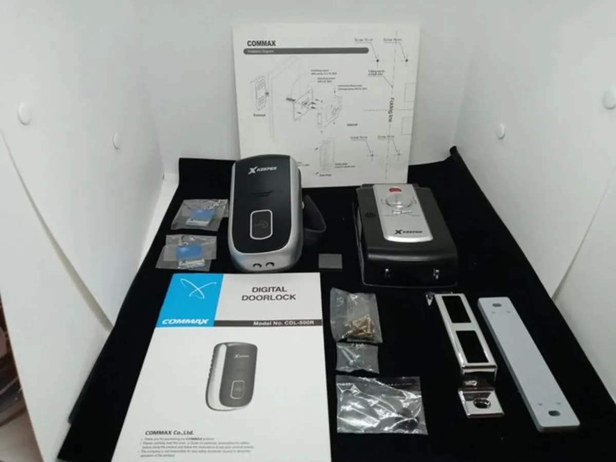 Postage - Commax Cdl-500r Digital Door Lock - Image 4