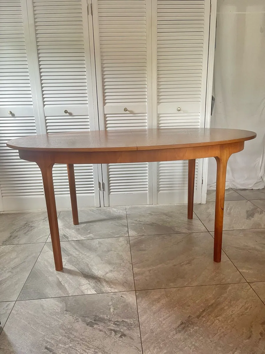 Mid century dining - Image 4