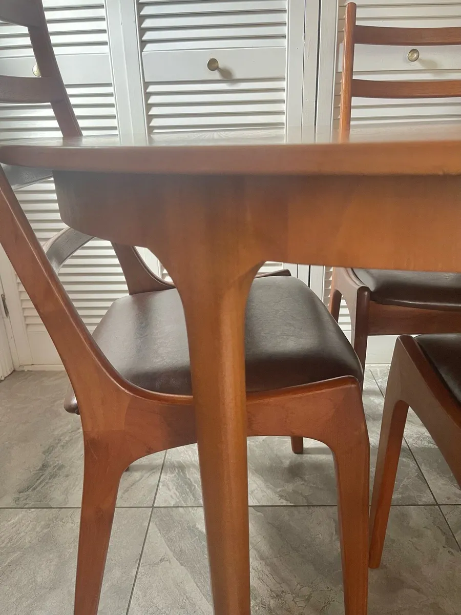 Mid century dining - Image 1