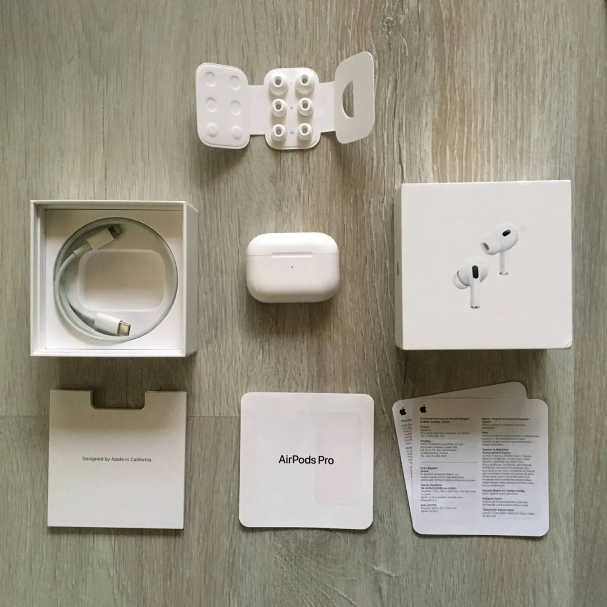 Genuine AirPods Pro 2 (Left Earbud + Case ONLY) - Image 2