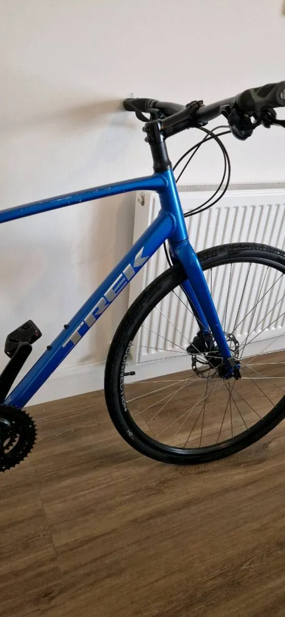 Trek FX 2 ( delivery )( serviced ) - Image 2