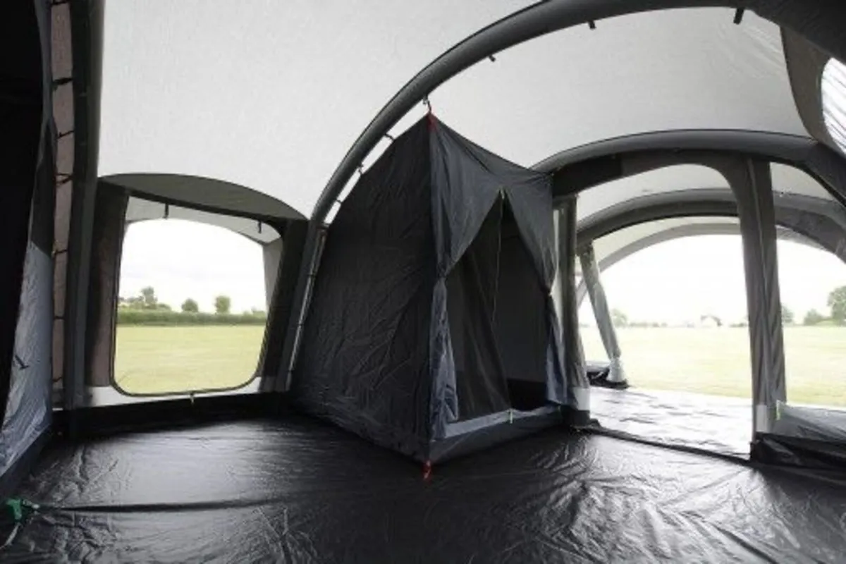 8 Man Air Tent + Full Camping Setup - Image 3