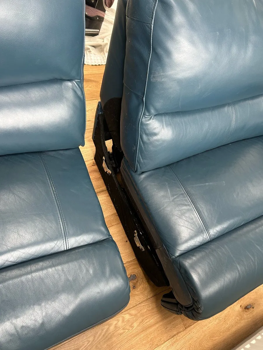 Sofa - Image 2