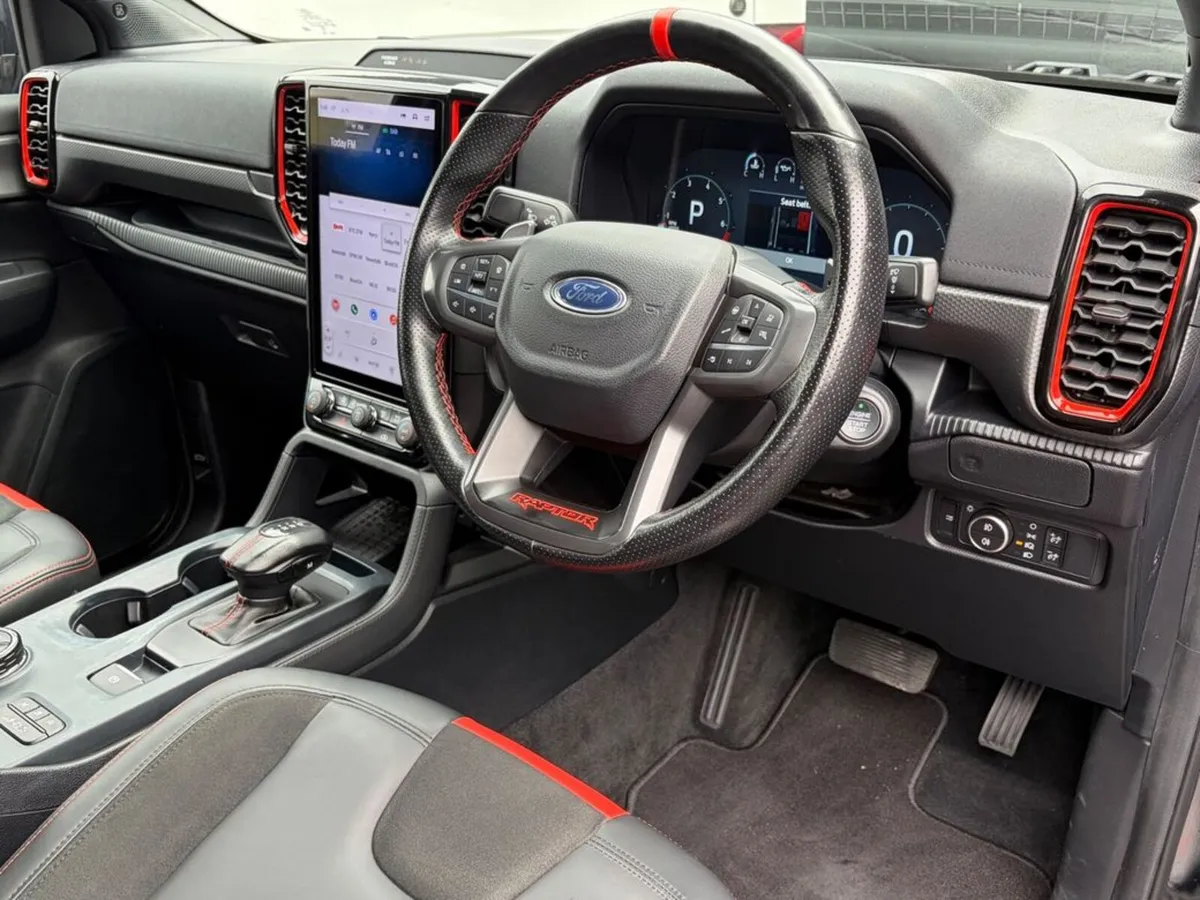 Ford Ranger DCAB RAPTOR 3.0 V6 292PS A10 4DR - Image 2