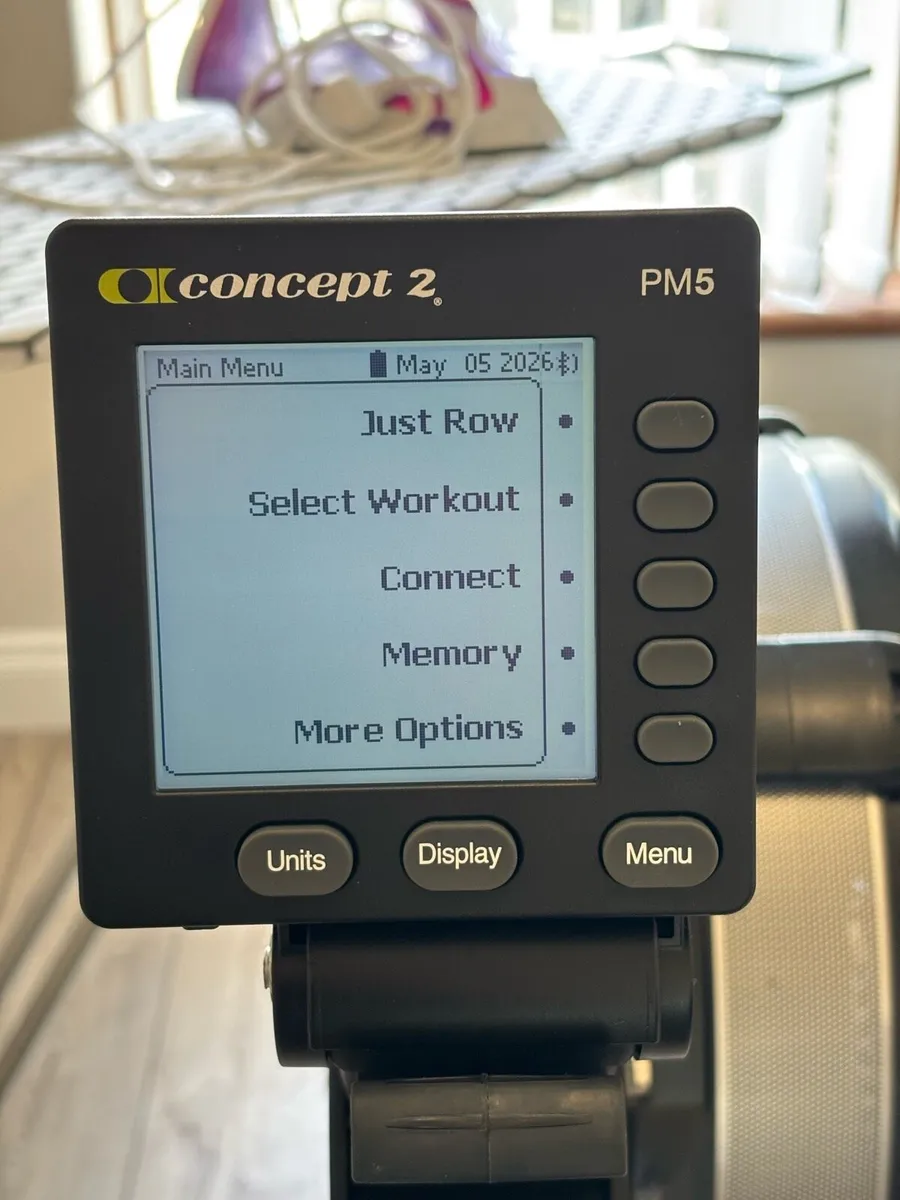 Immaculate Concept 2 Rower - Image 1