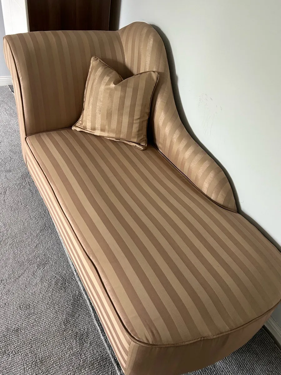 Chaise Longue - Image 3