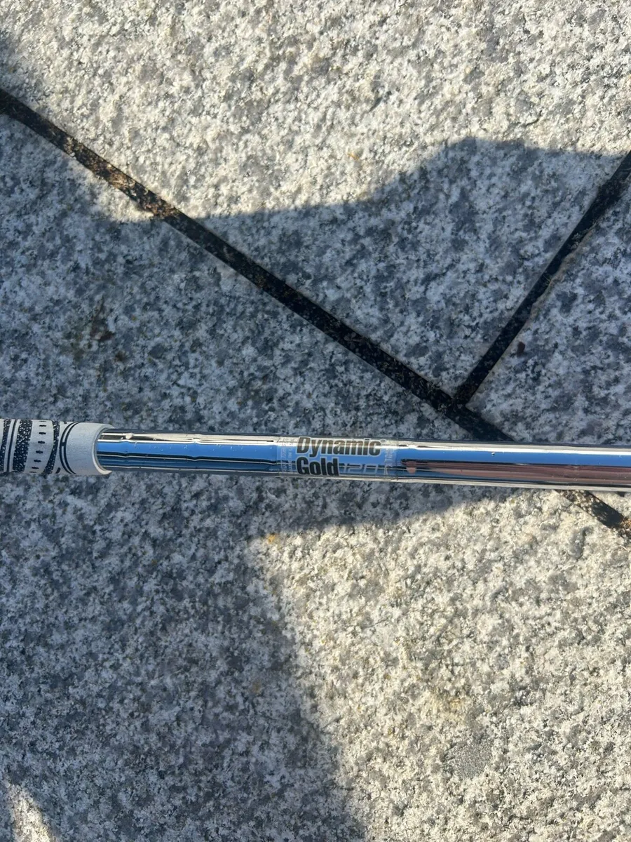 P760 Taylormade Irons - Image 3