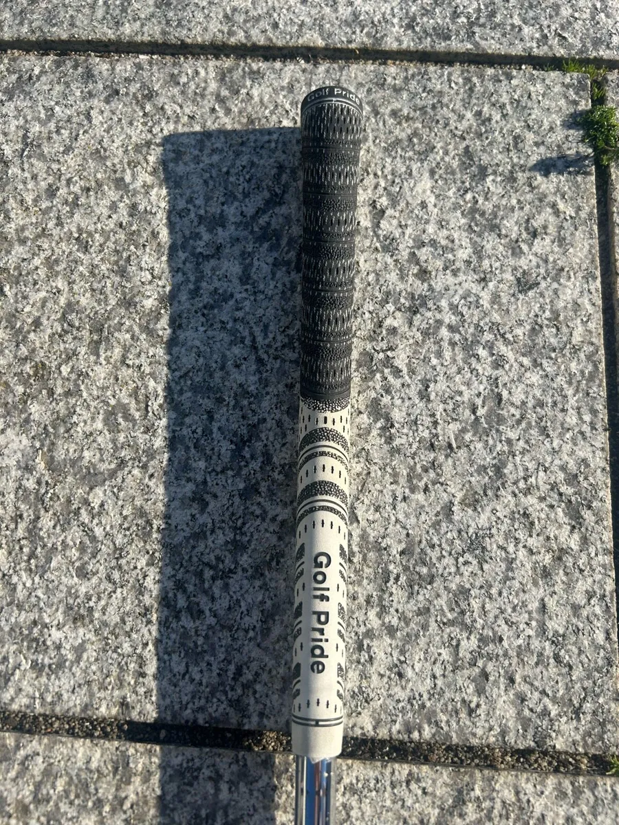 P760 Taylormade Irons - Image 4