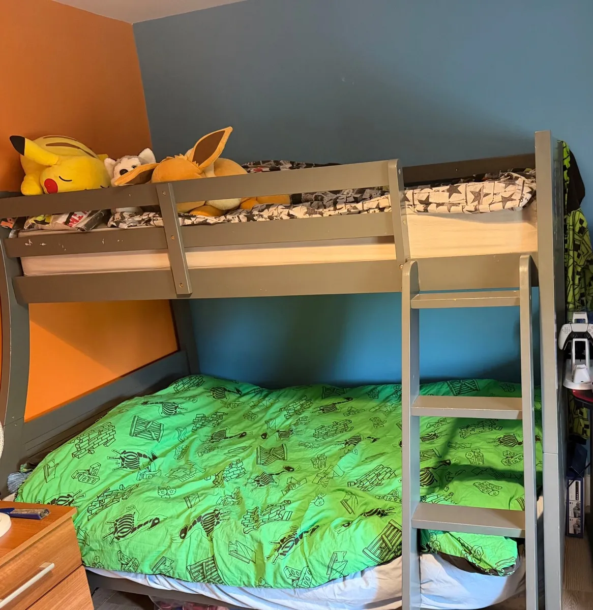 Bunk bed - Image 1