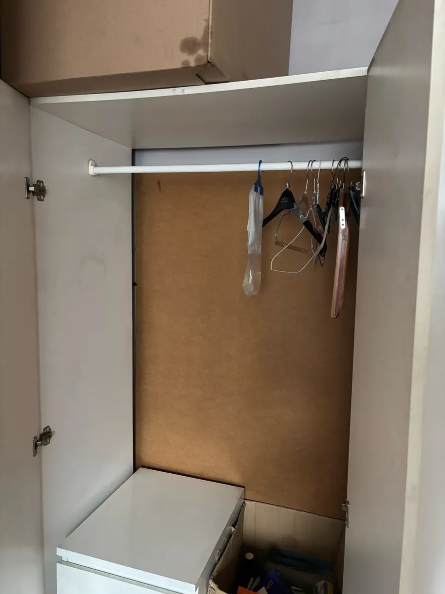 Wardrobe - Image 3