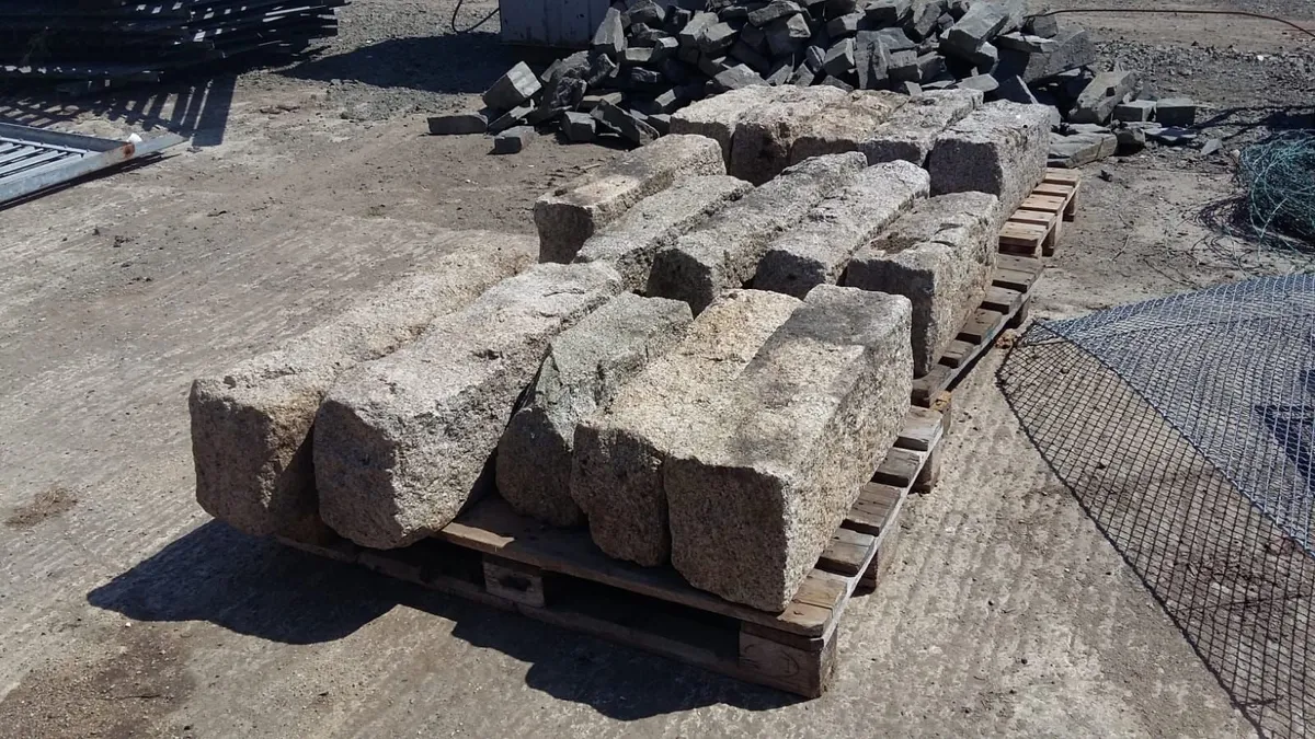 Bangor blue slates chimney pot ridge roof tiles - Image 2