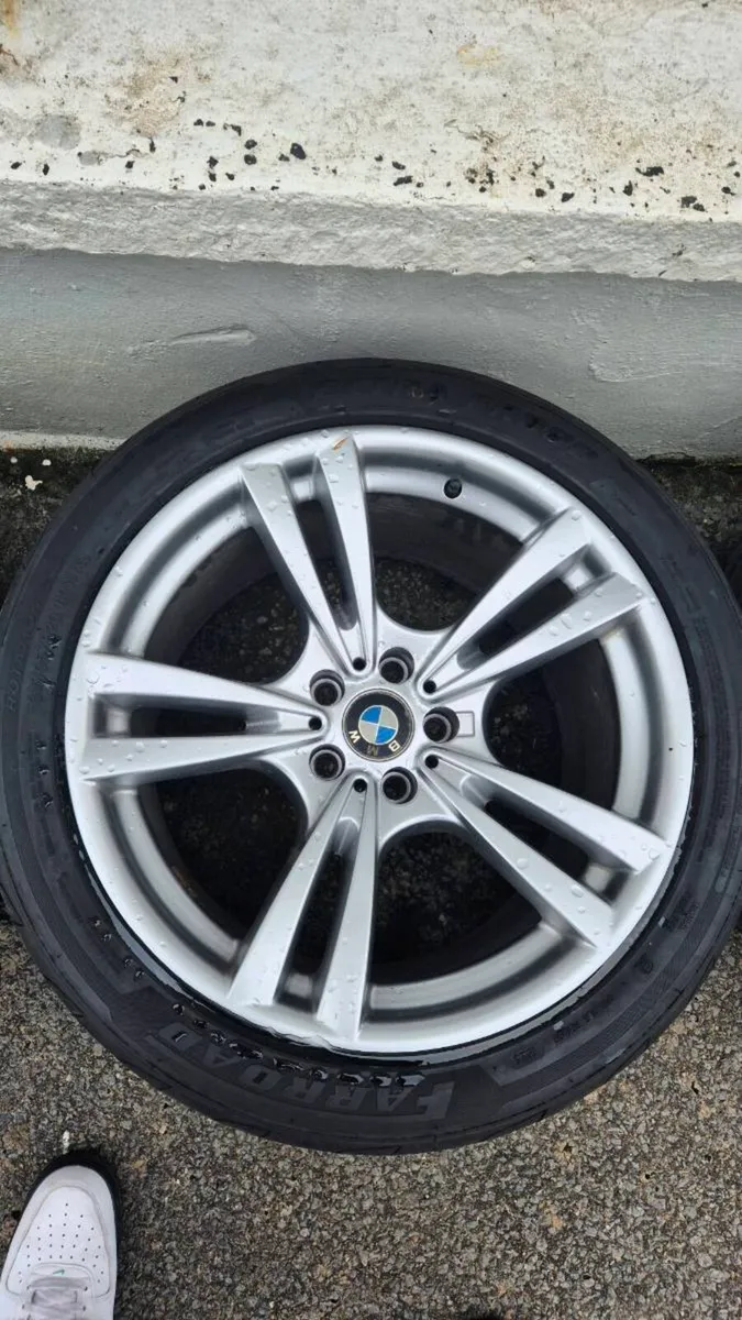 Bmw x5 m alloys - Image 3