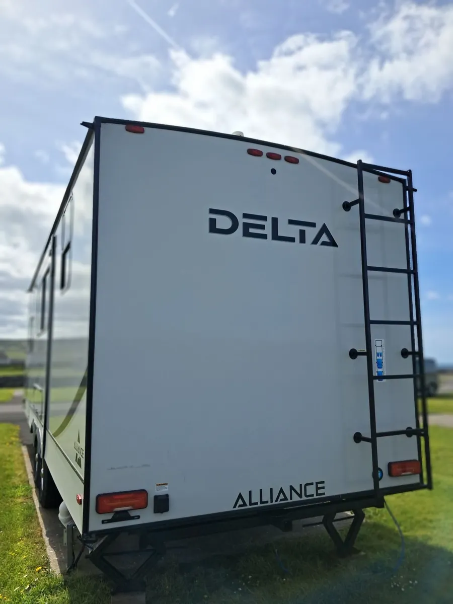 AMERICAN RV - Image 4