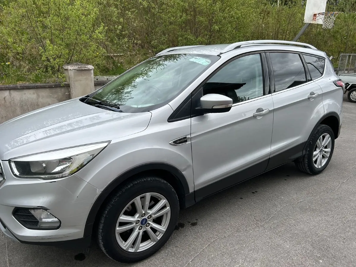 Ford Kuga 2018 - Image 2
