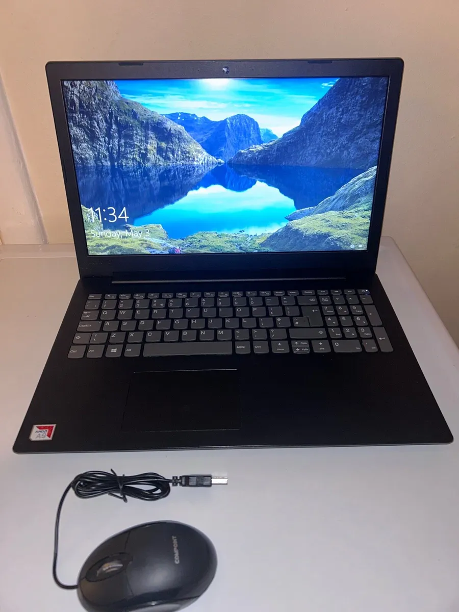 Lenovo laptop - Image 1