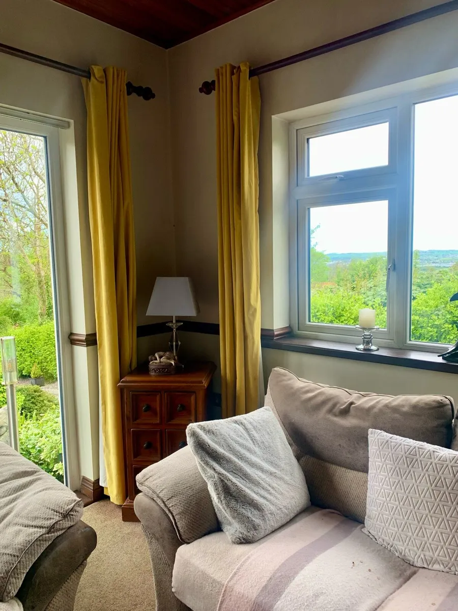 Curtains - Image 1