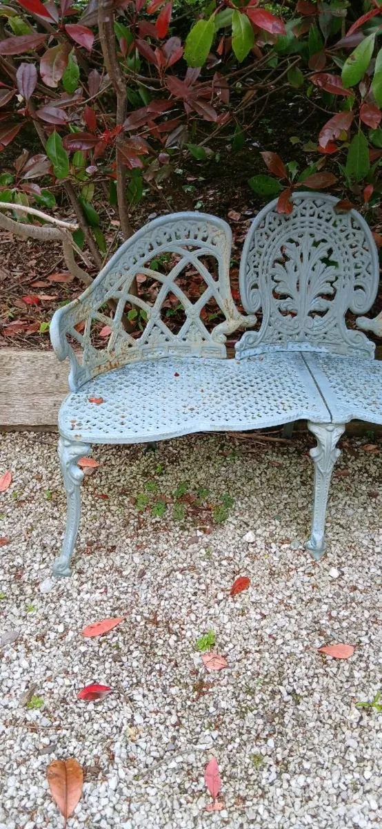 Cast Iron Garden bench - Image 2