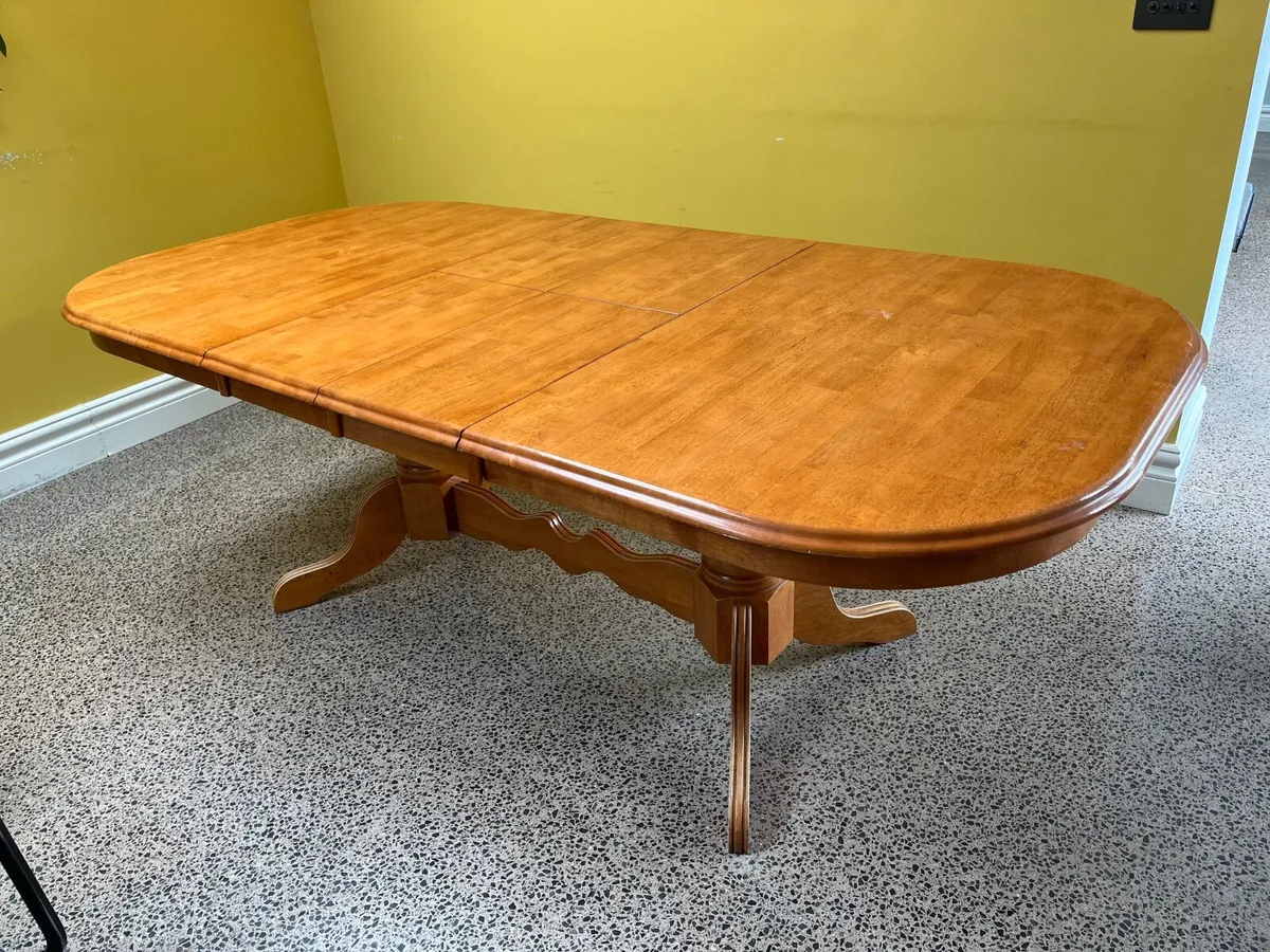 Dining table - Image 2