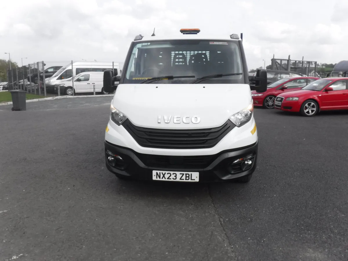 Iveco Daily 35-140 Crew Cab Tipper 2023 11ft4". - Image 3