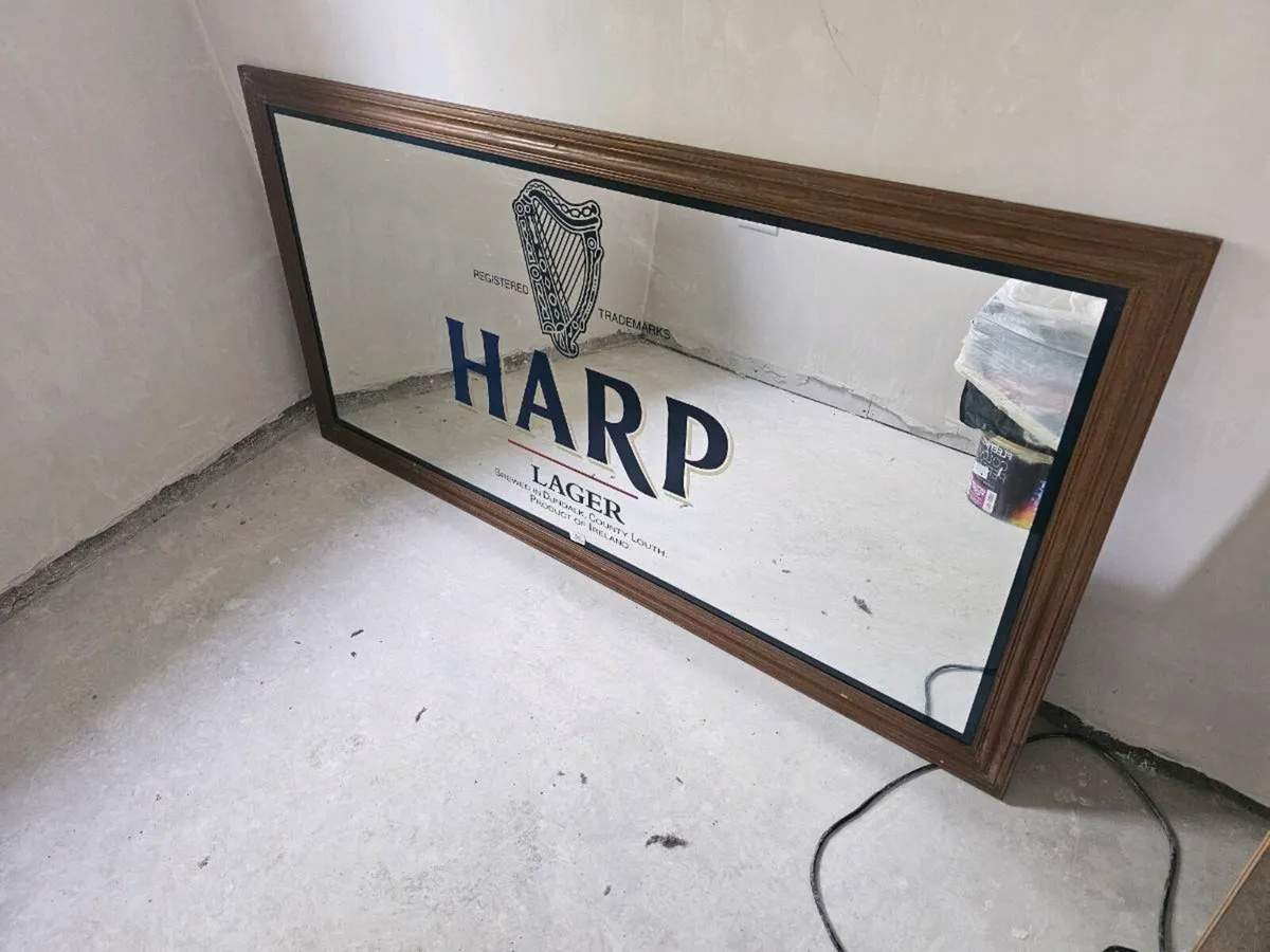 Pub mirror - Image 1