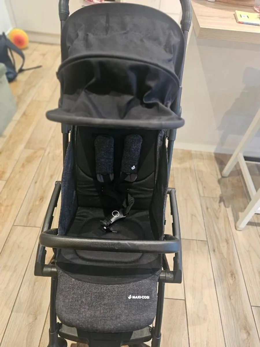 Maxi Cosi Stroller - Image 2