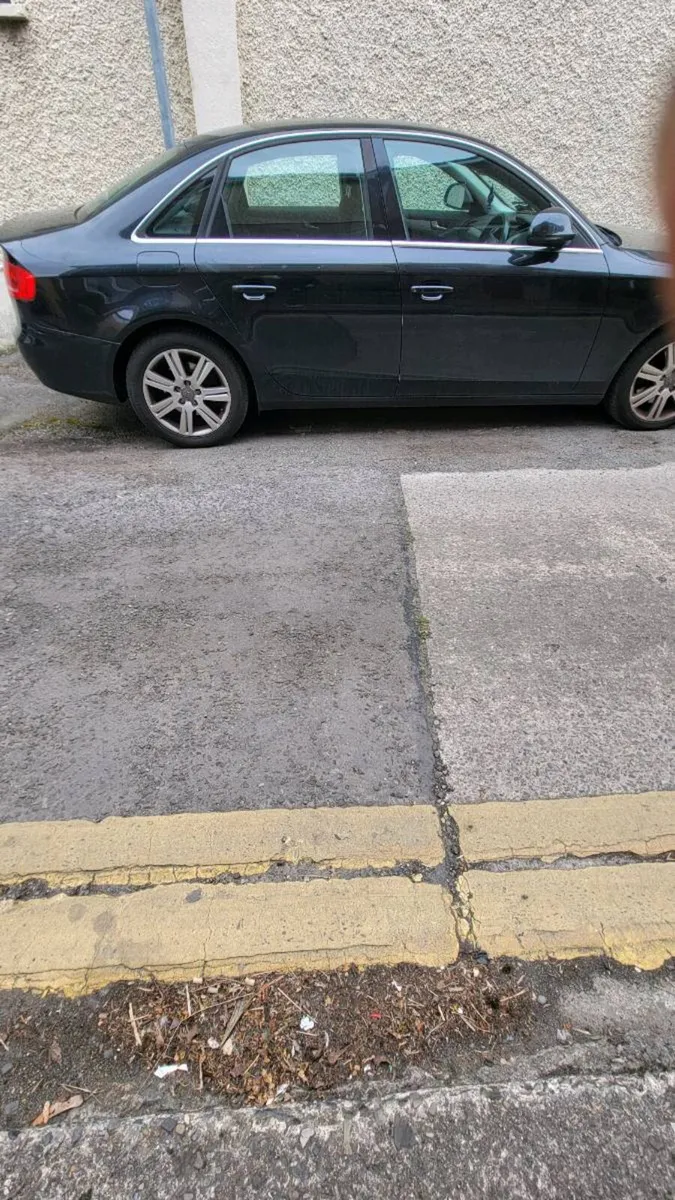 Audi a4 - Image 1
