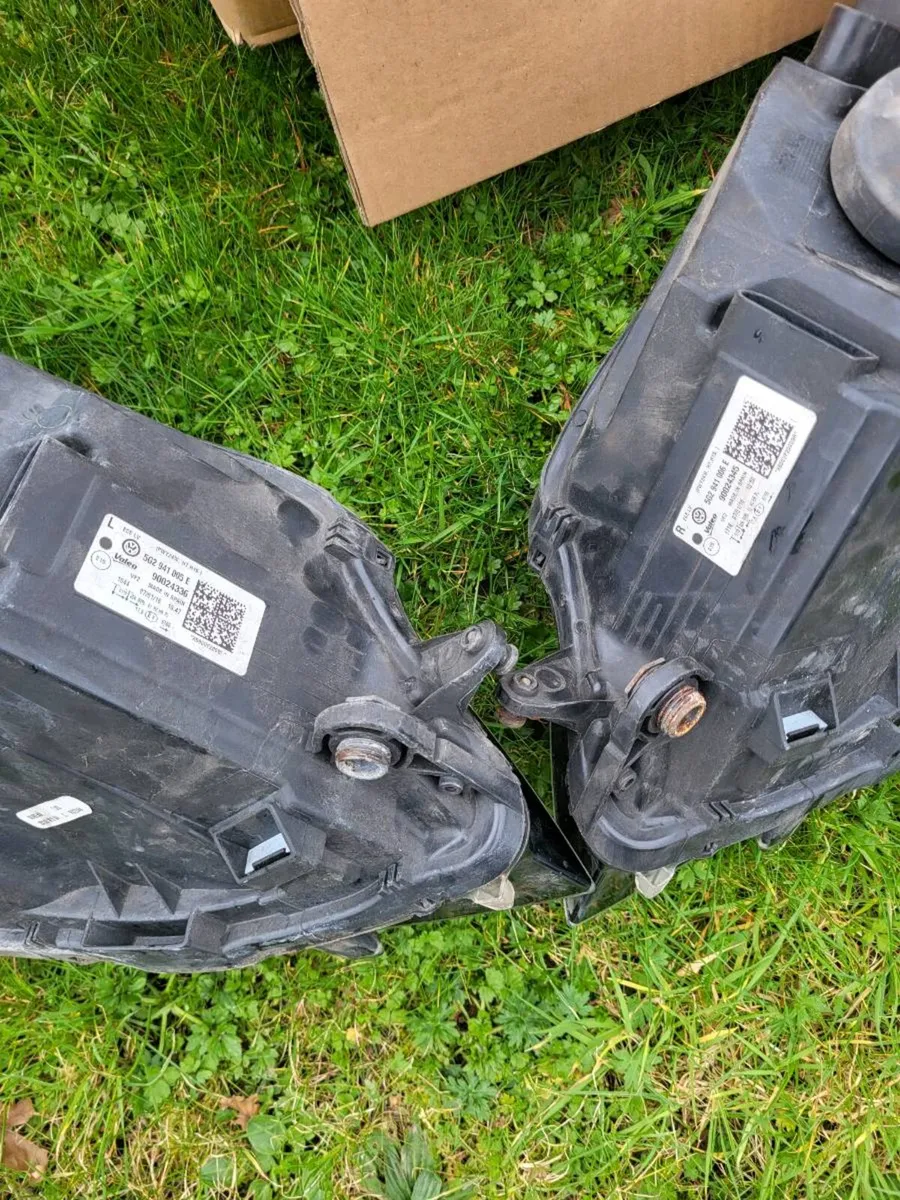VW MK7 Headlights - Image 2