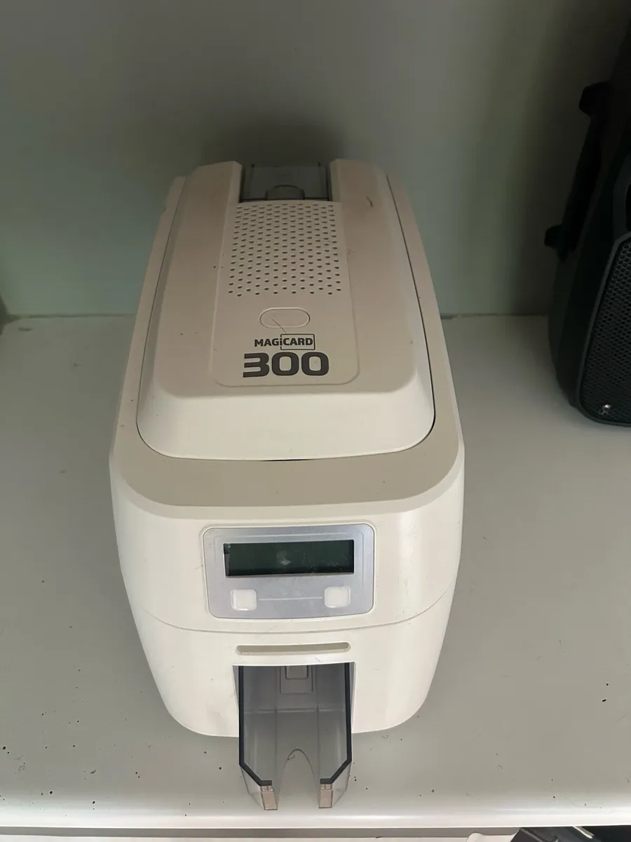 MagiCard 300 - Image 1