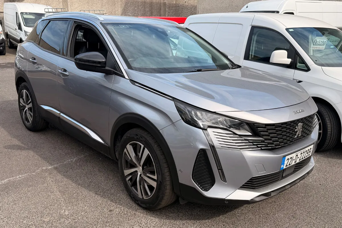 2022 Peugeot 3008 Only 31,000km