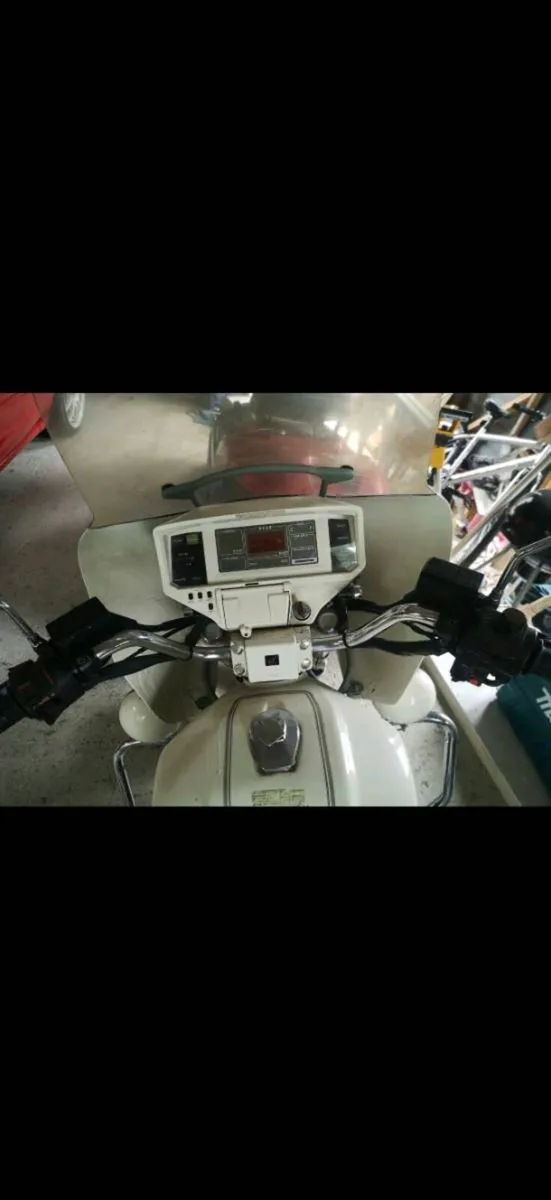Honda cbx750 police special - Image 3