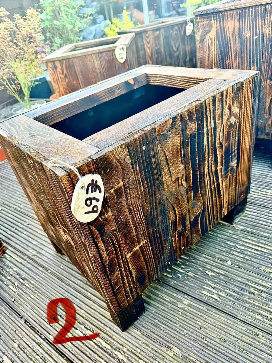 Planter/ Flower box - Image 4