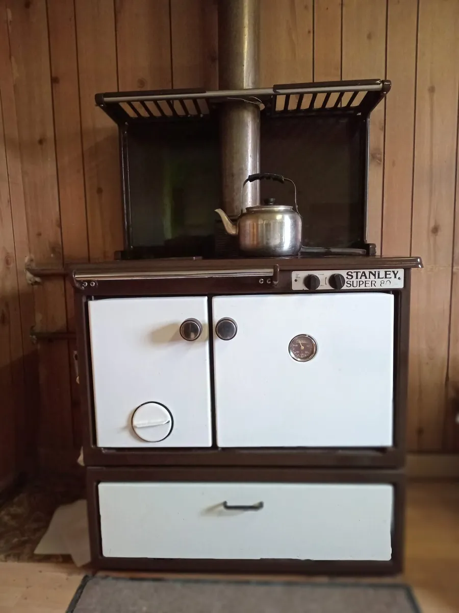 Stanley 80 Solid Fuel Range - Image 2
