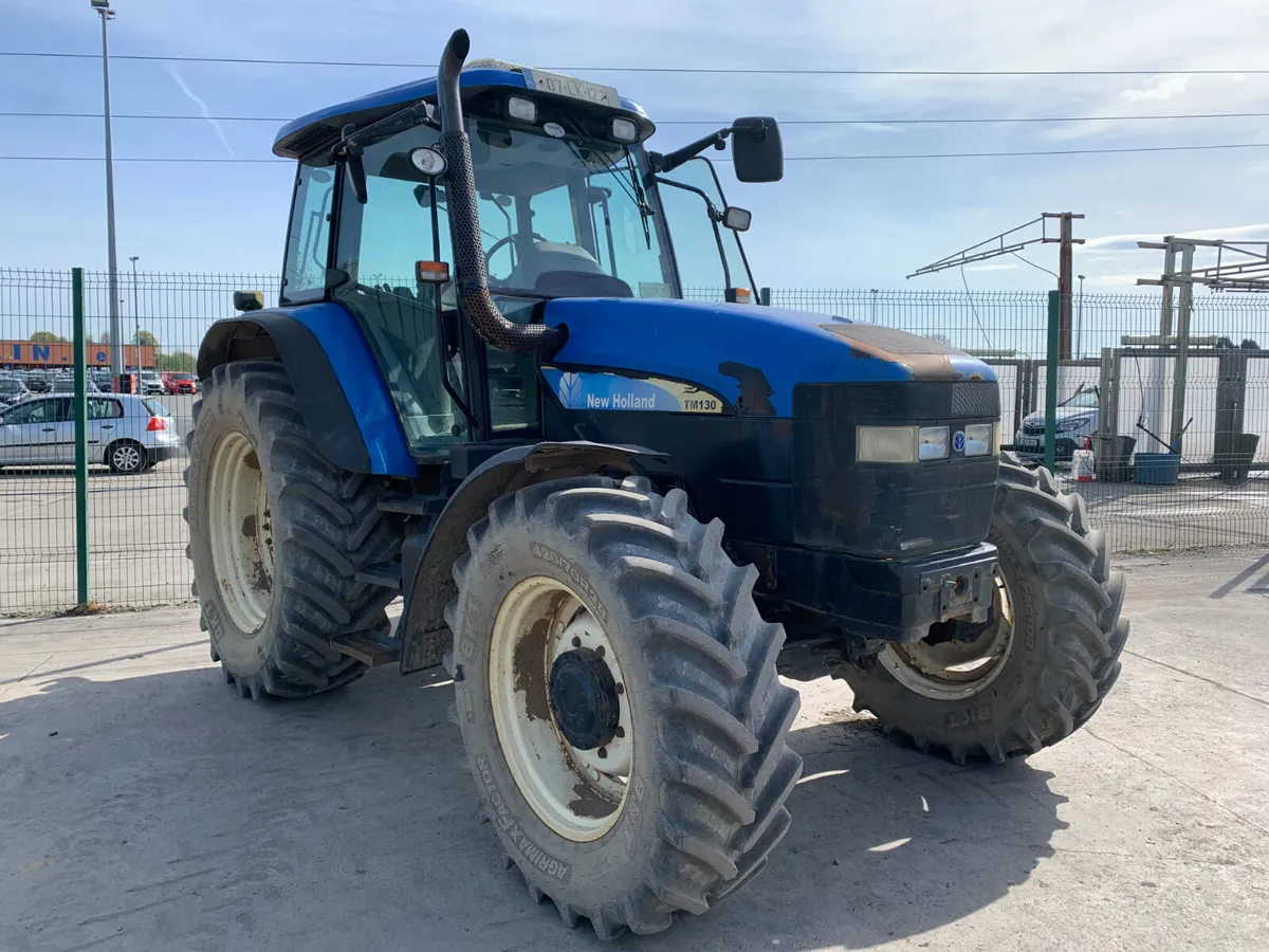 UNRESERVED 2007 NEW HOLLAND TM130 4WD TRACTOR - Image 4