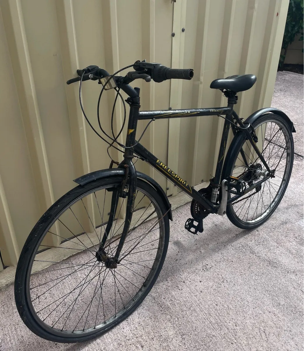 Bicycle for sale. - Image 2