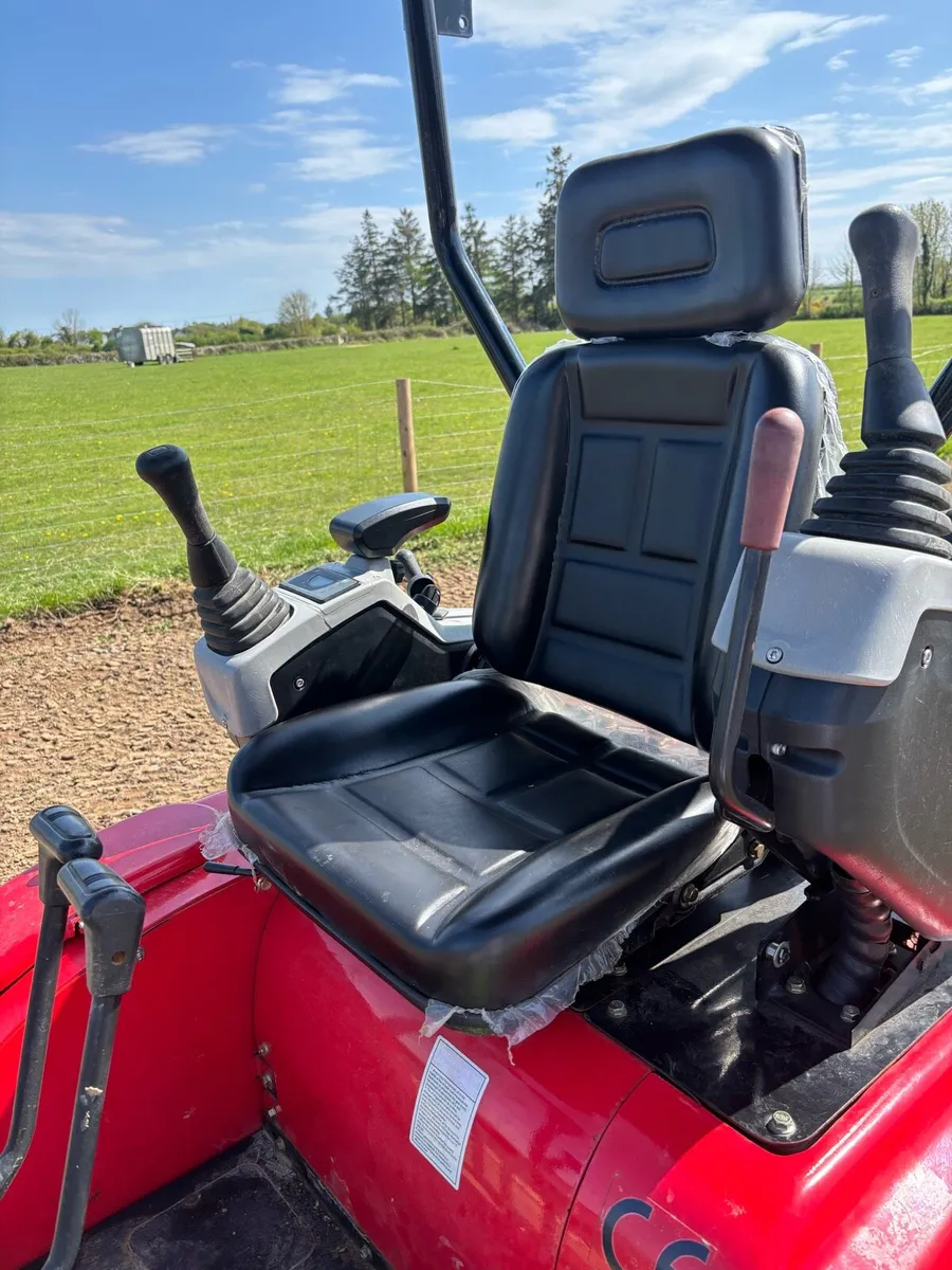 2025 MIVA VA20 mini digger - Image 2