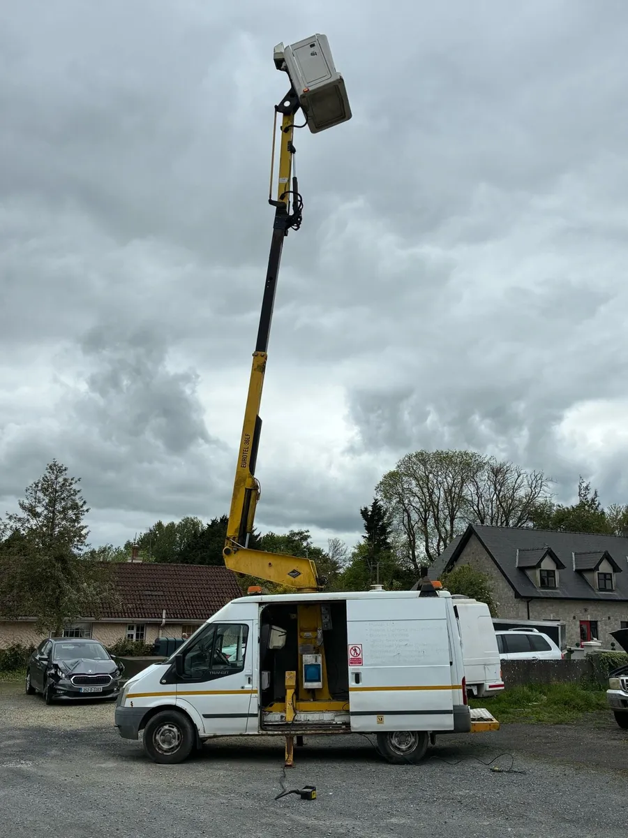 2010 ford transit cherry picker - Image 2