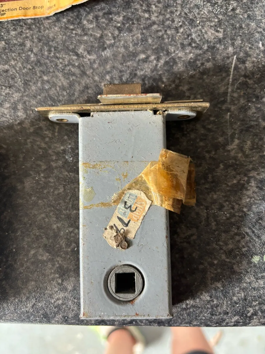 Door locks hinges etc - Image 3