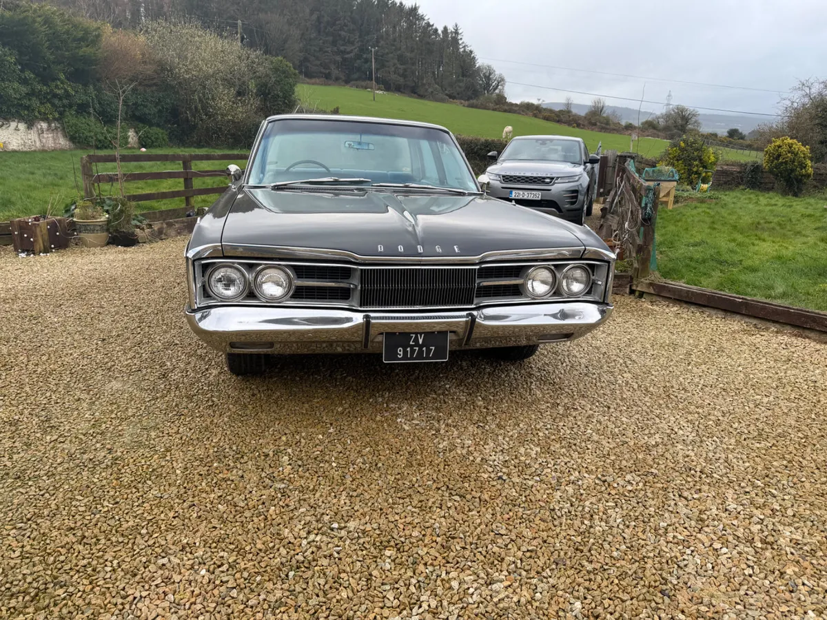 Dodge Monaco 1968 RHD Sedan - Image 3