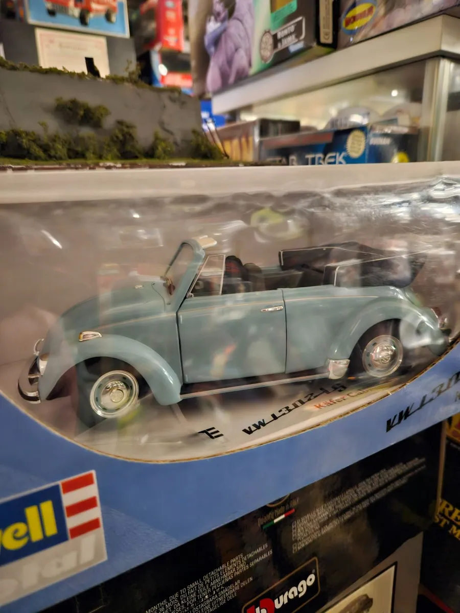 Corgi Revell VW Beetle 1.18 - Image 3