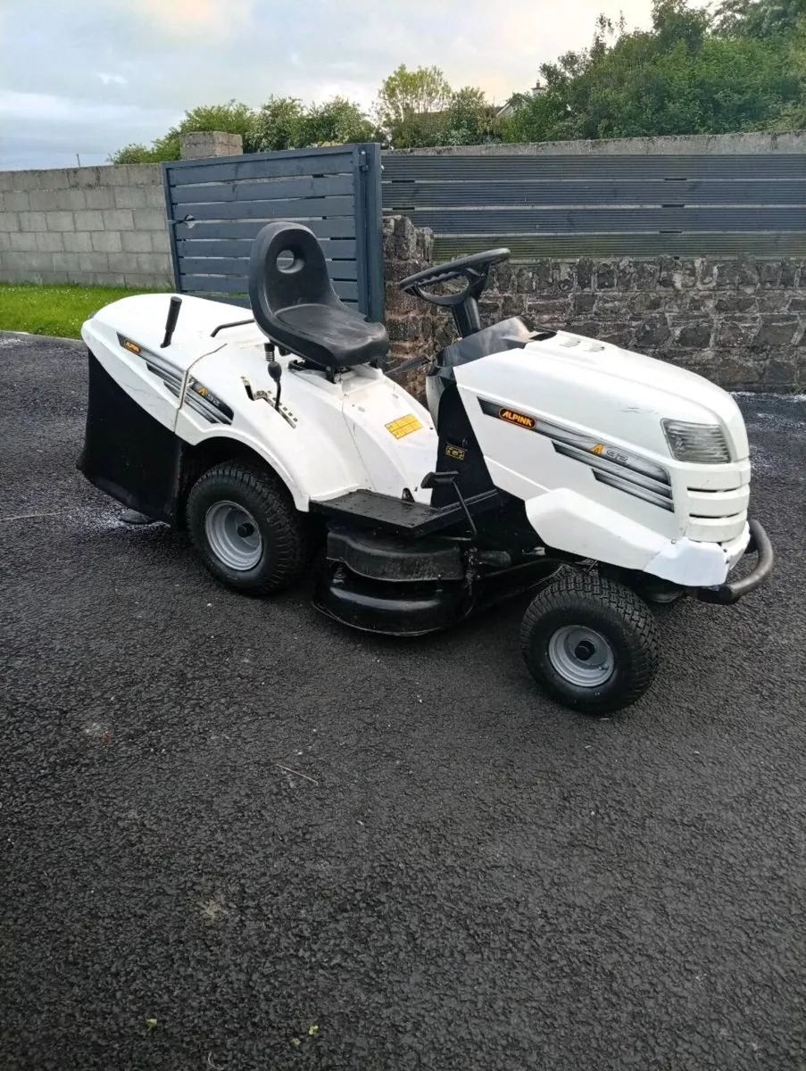 Alpina /castlegarden mower - Image 1
